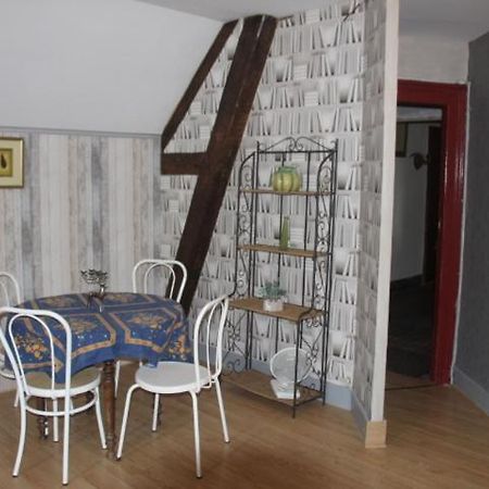 Suite dans les dépendances du Château Agonges Extérieur photo